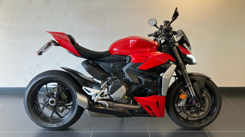 Ducati Streetfighter V2 (22MY)